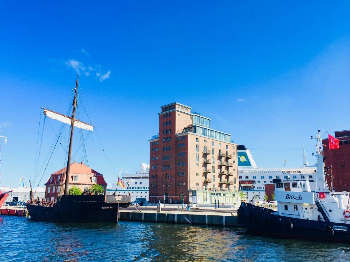 Am Hafen - Ohlerichspeicher Вісмар Екстер'єр фото